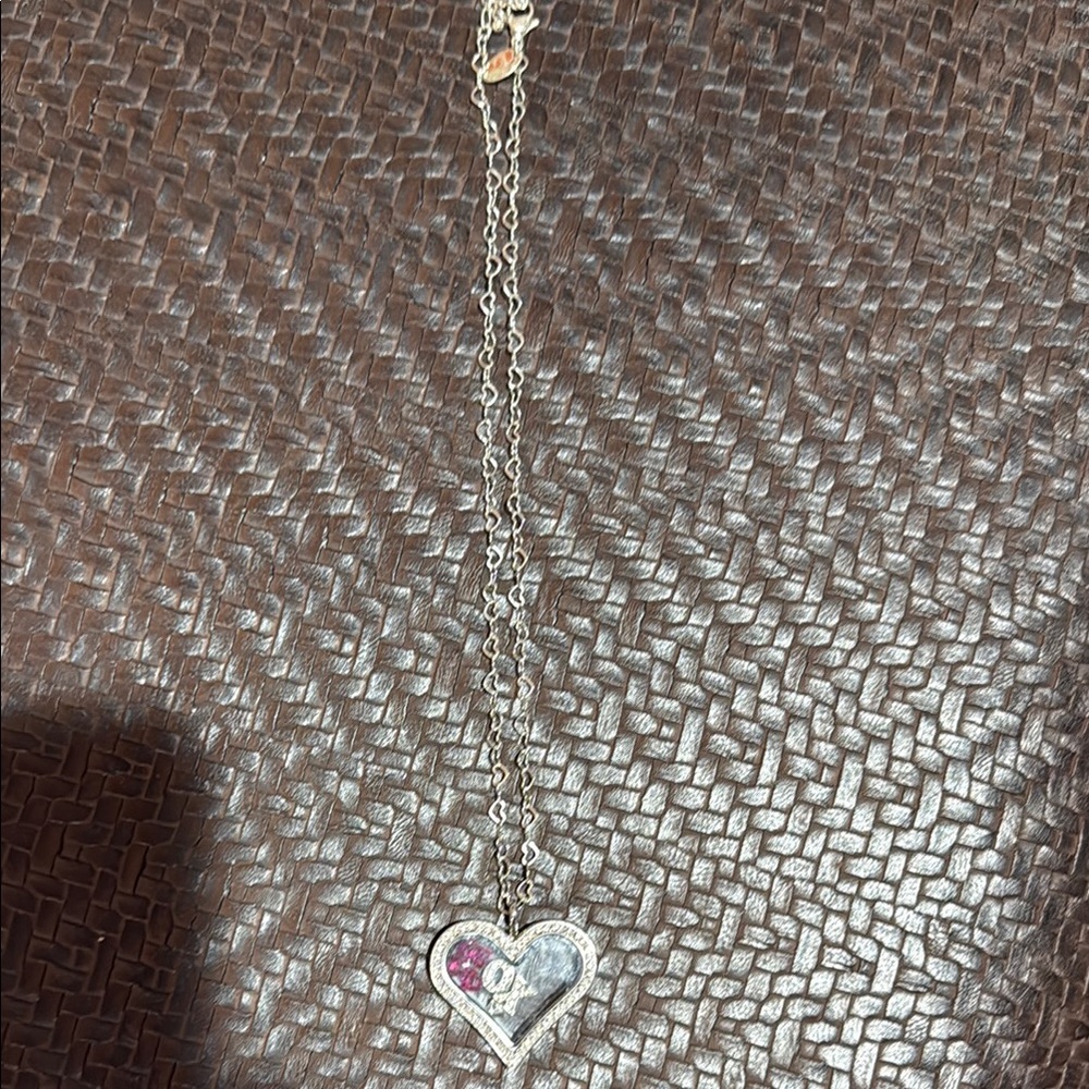 Silver Heart Pendant Necklace
